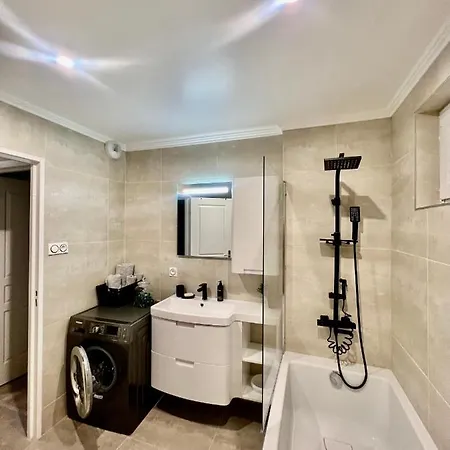 Apartment A 10 Min Du Centre De